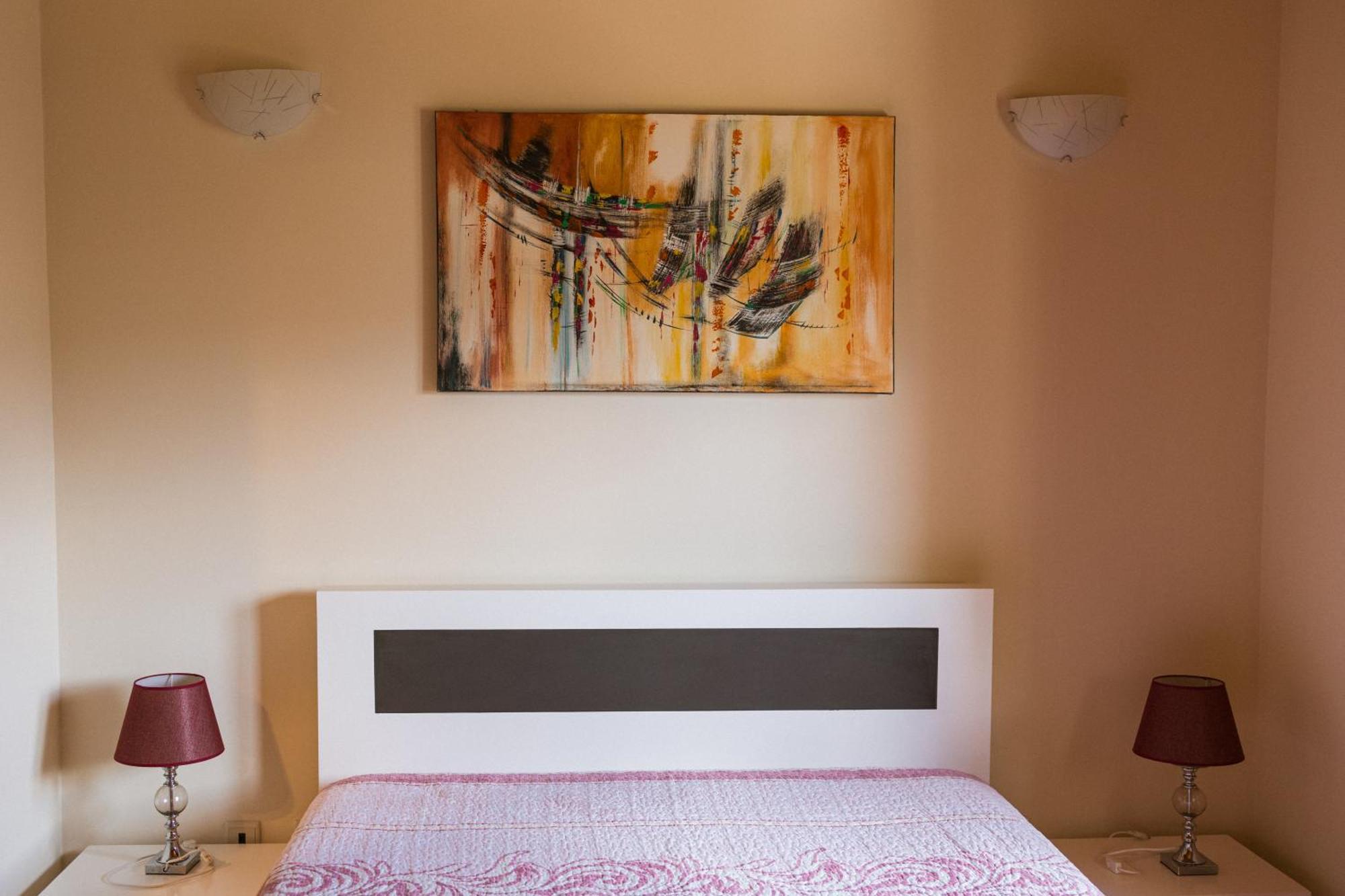 Olhares Do Douro Guest House Torre De Moncorvo Exterior photo